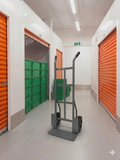Heavy-Duty Hand Truck Rental